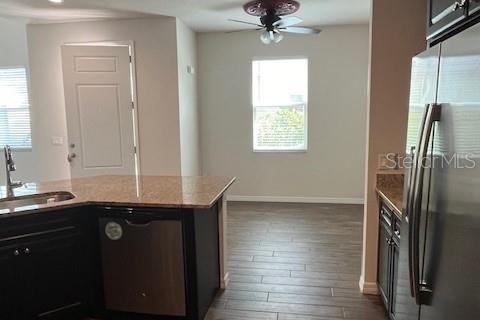 Townhouse in Clearwater, Florida 3 bedrooms, 212.1 sq.m. № 1389402 - photo 5