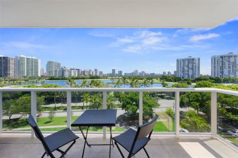 Copropriété à vendre à Aventura, Floride: 1 chambre, 70.14 m2 № 1269839 - photo 16