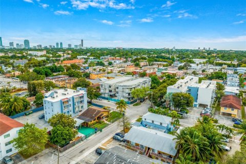 Купить коммерческую недвижимость в Майами, Флорида № 936140 - фото 14