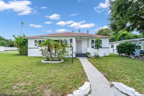 Villa ou maison à vendre à Gulfport, Floride: 3 chambres, 137.4 m2 № 1353097 - photo 2