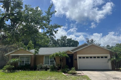 Villa ou maison à vendre à Oviedo, Floride: 4 chambres, 189.33 m2 № 1353098 - photo 1