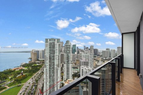 Condo in Miami, Florida, 1 bedroom  № 1401459 - photo 18