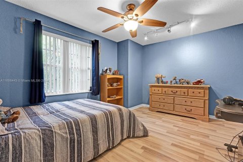 Casa en venta en Coral Springs, Florida, 4 dormitorios, 187.76 m2 № 1232671 - foto 27