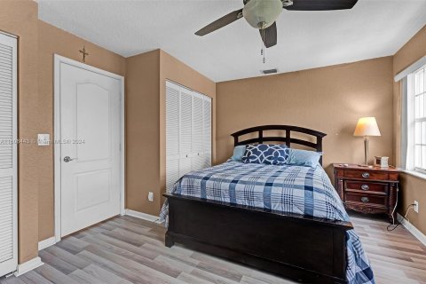 Casa en venta en Coral Springs, Florida, 4 dormitorios, 187.76 m2 № 1232671 - foto 28