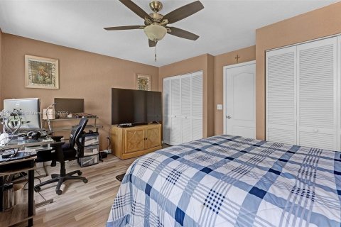 Casa en venta en Coral Springs, Florida, 4 dormitorios, 187.76 m2 № 1232671 - foto 29