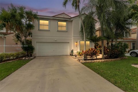 Villa ou maison à vendre à Coral Springs, Floride: 4 chambres, 187.76 m2 № 1232671 - photo 1
