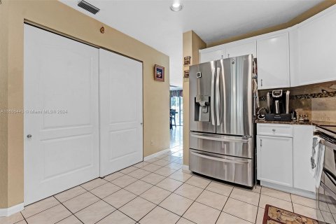 Casa en venta en Coral Springs, Florida, 4 dormitorios, 187.76 m2 № 1232671 - foto 13