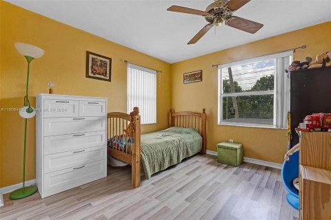 Casa en venta en Coral Springs, Florida, 4 dormitorios, 187.76 m2 № 1232671 - foto 30
