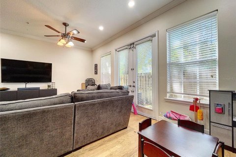 Adosado en venta en Tampa, Florida, 3 dormitorios, 177.81 m2 № 1372298 - foto 17