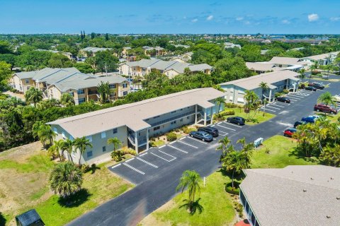 Copropriété à vendre à Boynton Beach, Floride: 2 chambres, 106.84 m2 № 1172274 - photo 5