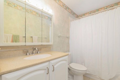 Condo in Boynton Beach, Florida, 2 bedrooms  № 1172274 - photo 10