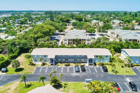 Copropriété à vendre à Boynton Beach, Floride: 2 chambres, 106.84 m2 № 1172274 - photo 19