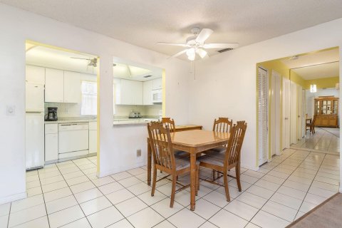 Condo in Boynton Beach, Florida, 2 bedrooms  № 1172274 - photo 13