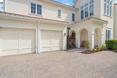 Copropriété à vendre à Orlando, Floride: 3 chambres, 286.23 m2 № 1383670 - photo 3