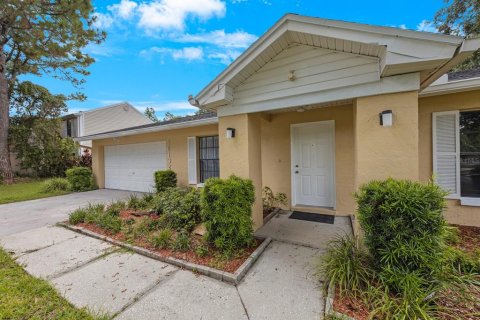 Villa ou maison à louer à Tampa, Floride: 4 chambres, 124.86 m2 № 1341643 - photo 4