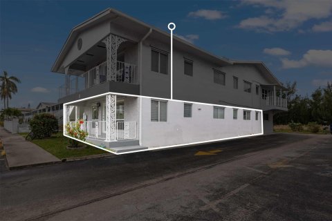 Condominio en venta en Hallandale Beach, Florida, 2 dormitorios, 94.76 m2 № 952402 - foto 12