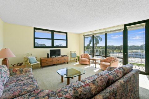 Condominio en venta en North Palm Beach, Florida, 2 dormitorios, 130.99 m2 № 914020 - foto 16