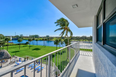 Condominio en venta en North Palm Beach, Florida, 2 dormitorios, 130.99 m2 № 914020 - foto 17