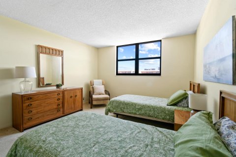 Condo in North Palm Beach, Florida, 2 bedrooms  № 914020 - photo 9