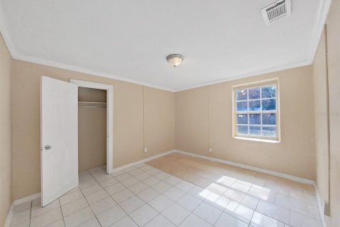 House in Tampa, Florida 4 bedrooms, 148.64 sq.m. № 1308614 - photo 27