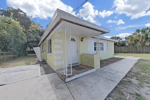 Casa en venta en Tampa, Florida, 4 dormitorios, 148.64 m2 № 1308614 - foto 7