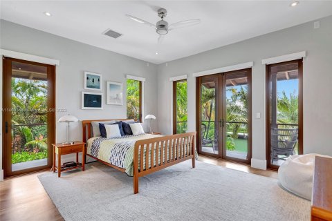 Casa en venta en Key Biscayne, Florida, 5 dormitorios, 535.12 m2 № 662485 - foto 17