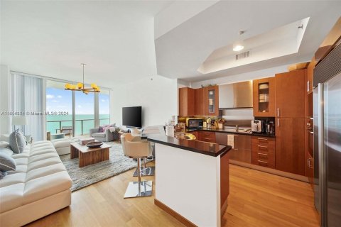 Condominio en alquiler en Miami Beach, Florida, 2 dormitorios, 163.23 m2 № 1352019 - foto 8