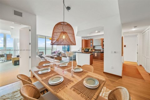 Condominio en alquiler en Miami Beach, Florida, 2 dormitorios, 163.23 m2 № 1352019 - foto 7