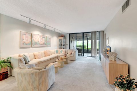 Copropriété à vendre à Delray Beach, Floride: 2 chambres, 124.49 m2 № 1016206 - photo 1