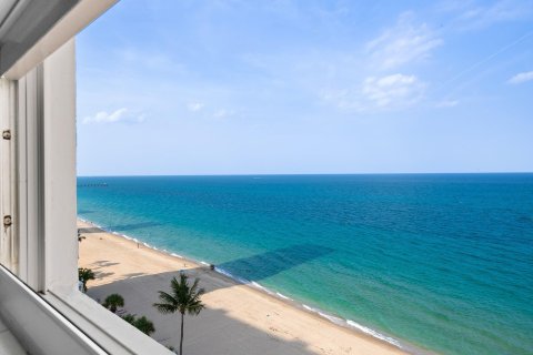 Copropriété à vendre à Fort Lauderdale, Floride: 2 chambres, 125.42 m2 № 1182687 - photo 2