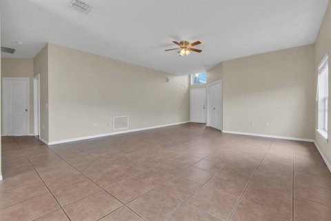 House in Kissimmee, Florida 4 bedrooms, 159.79 sq.m. № 1314239 - photo 27