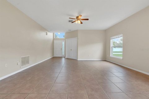 Villa ou maison à vendre à Kissimmee, Floride: 4 chambres, 159.79 m2 № 1314239 - photo 26