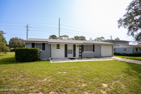 House in Saint Augustine, Florida 2 bedrooms, 81.75 sq.m. № 774630 - photo 2