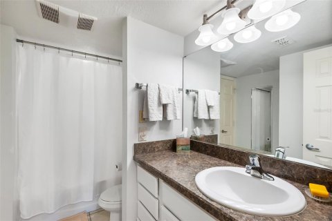 Condominio en venta en Haines City, Florida, 2 dormitorios, 128.67 m2 № 960772 - foto 19