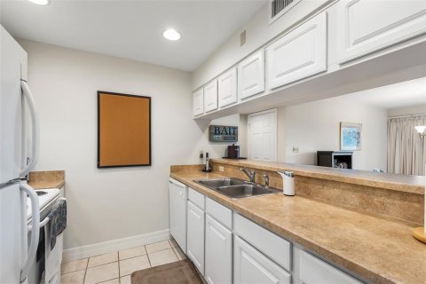 Condominio en venta en Haines City, Florida, 2 dormitorios, 128.67 m2 № 960772 - foto 6