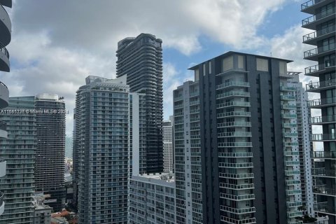 Condominio en venta en Miami, Florida, 1 dormitorio, 72.65 m2 № 1427925 - foto 1