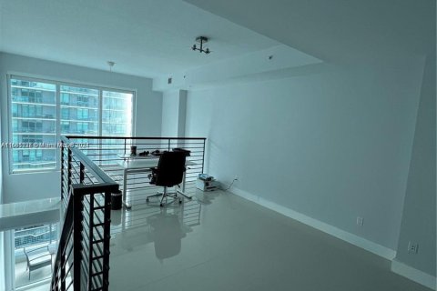 Condominio en venta en Miami, Florida, 1 dormitorio, 72.65 m2 № 1427925 - foto 8