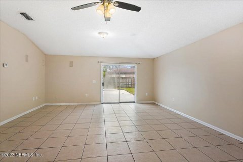 Villa ou maison à vendre à Jacksonville, Floride: 3 chambres, 158.77 m2 № 861879 - photo 3