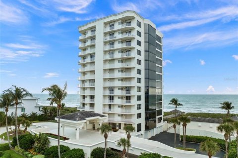 Condominio en venta en Hutchinson Island South, Florida, 3 dormitorios, 261.71 m2 № 889122 - foto 1