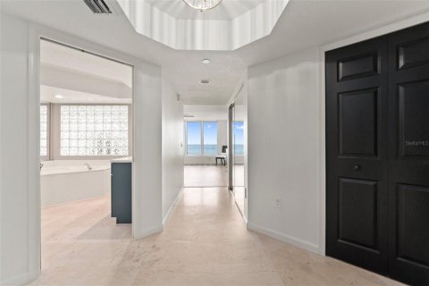 Condominio en venta en Hutchinson Island South, Florida, 3 dormitorios, 261.71 m2 № 889122 - foto 28