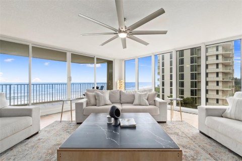 Copropriété à vendre à Hutchinson Island South, Floride: 3 chambres, 261.71 m2 № 889122 - photo 4