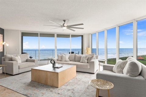 Condominio en venta en Hutchinson Island South, Florida, 3 dormitorios, 261.71 m2 № 889122 - foto 5