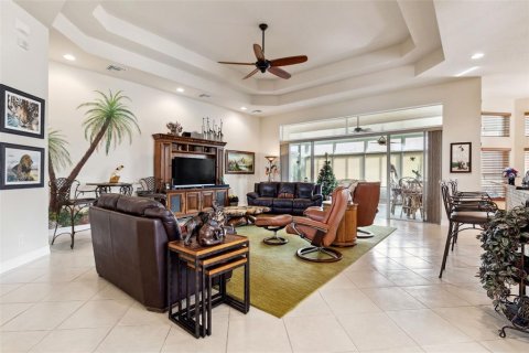 Villa ou maison à vendre à Wimauma, Floride: 2 chambres, 276.85 m2 № 889090 - photo 9