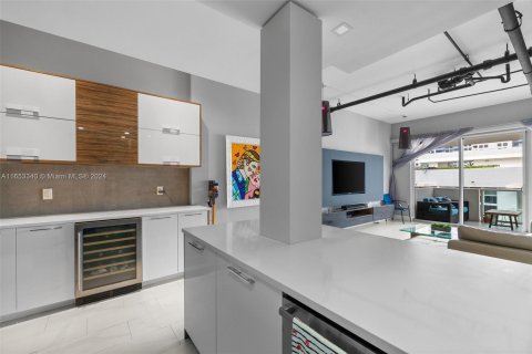 Copropriété à vendre à Miami Beach, Floride: 1 chambre, 77.76 m2 № 1351939 - photo 5