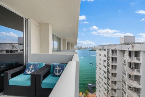 Condominio en venta en Miami Beach, Florida, 1 dormitorio, 77.76 m2 № 1351939 - foto 15