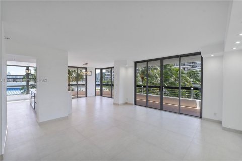 Copropriété à vendre à Aventura, Floride: 2 chambres, 125.7 m2 № 1356659 - photo 13