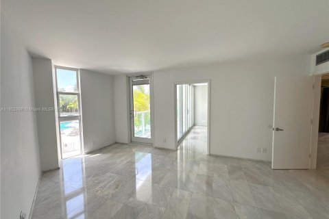 Copropriété à louer à Sunny Isles Beach, Floride: 2 chambres, 126.07 m2 № 1356771 - photo 6