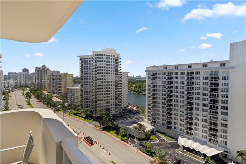 Condominio en venta en Miami Beach, Florida, 2 dormitorios, 126.35 m2 № 1356687 - foto 29