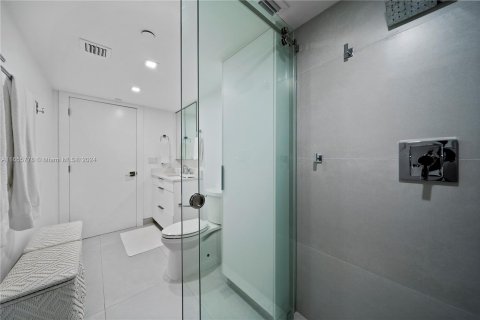 Copropriété à vendre à Miami Beach, Floride: 2 chambres, 126.35 m2 № 1356687 - photo 22