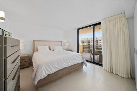 Copropriété à vendre à Miami Beach, Floride: 2 chambres, 126.35 m2 № 1356687 - photo 14